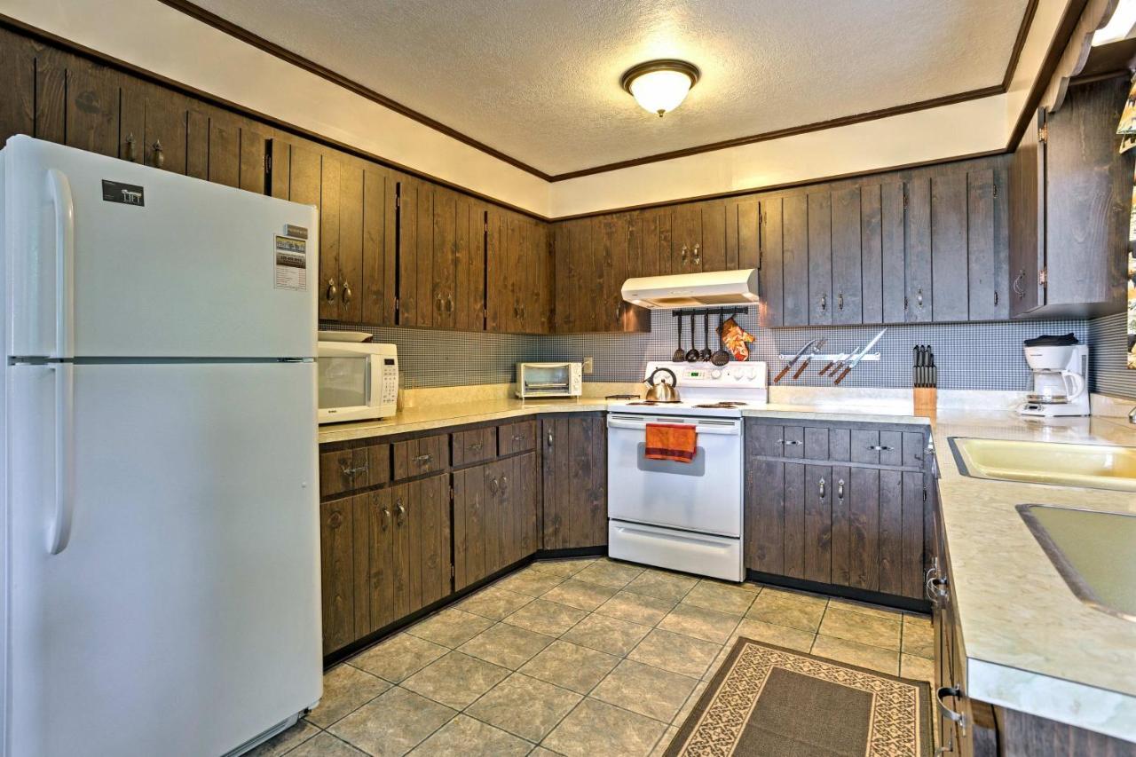 Secluded Mountain Home With Stunning Views And Deck! Bryson City Kültér fotó