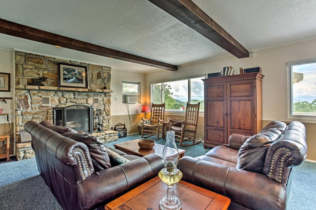 Secluded Mountain Home With Stunning Views And Deck! Bryson City Kültér fotó